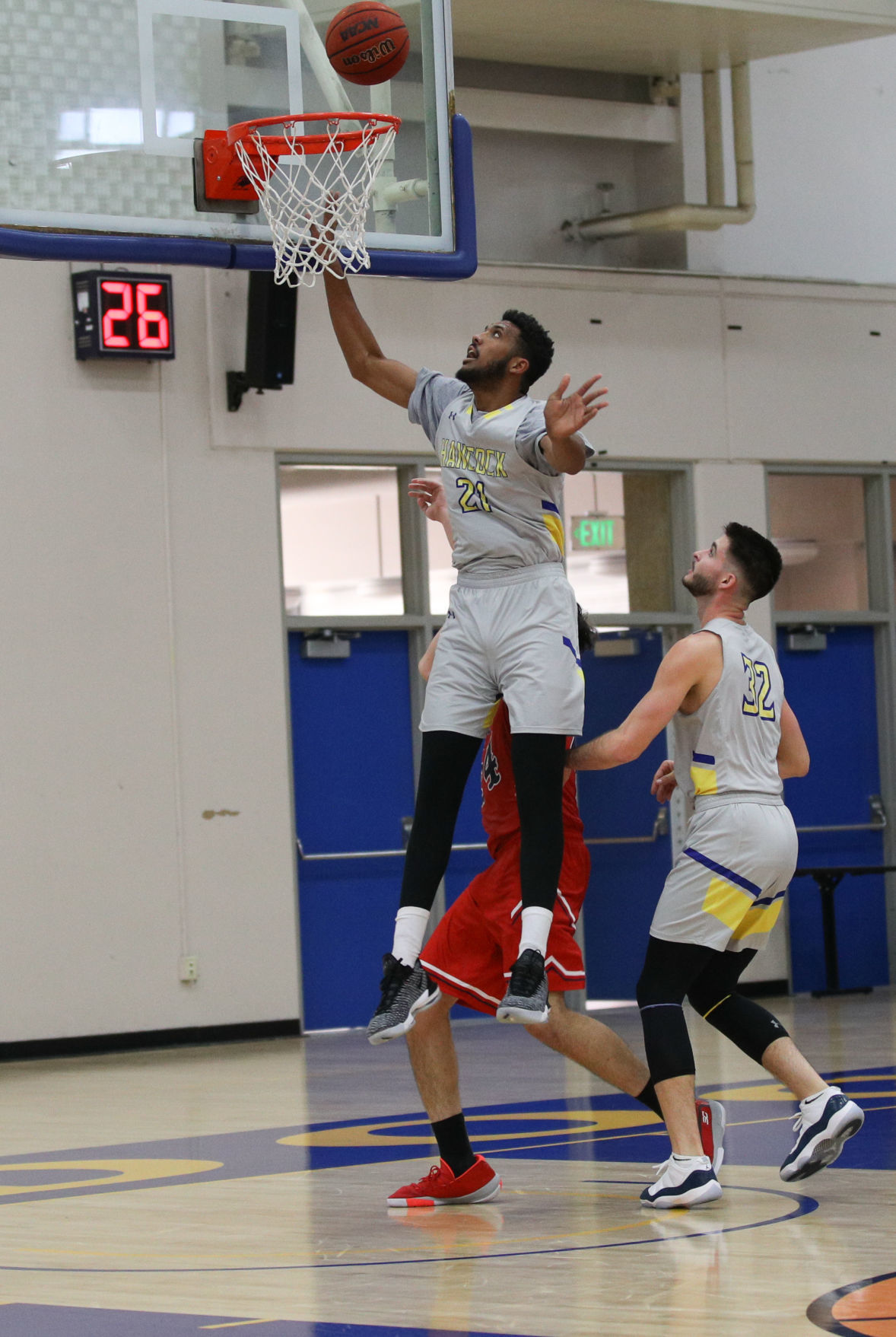 111619 AHC vs Gavilan 23.jpg